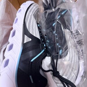 Vionic Fortune Sneakers 👟